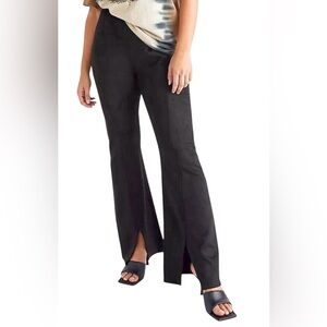 Free People/We The Free CRVY Real Deal Vegan Suede Flare Black Pants Sz 35